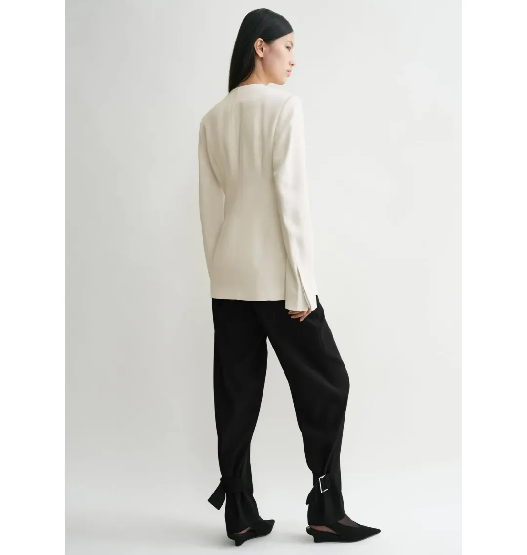 Totême Collarless Blazer Ecru Size UK 10 for rent on The Volte - main image