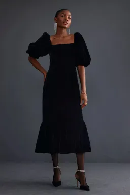 Queens of Archive Genie Velvet Midi Dress Black Size M / UK 10 for rent on The Volte - image 1
