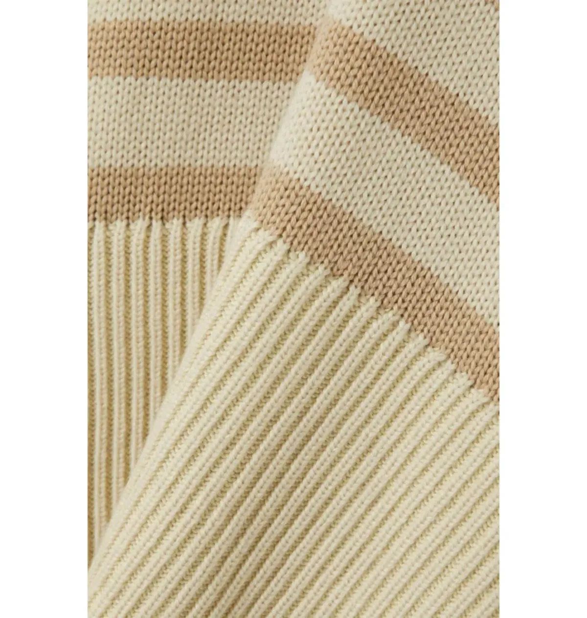 Totême Signature Striped Turtleneck Beige Size 10 - Image 4