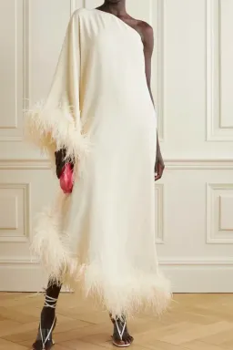 Taller Marmo Ubud Ivory Feather Gown Ivory Size UK 12 for rent on The Volte - image 1