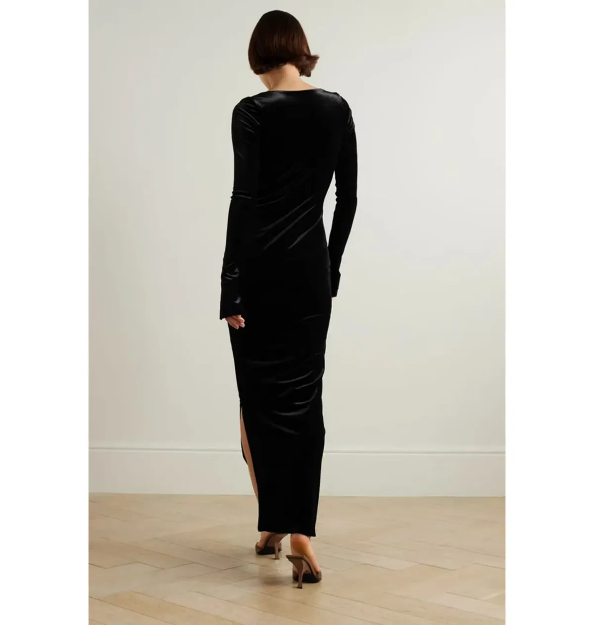 16Arlington Solaria Velvet Gown Black Size UK 10 - Image 2