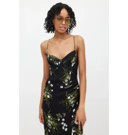 Reformation Kourtney Dress in Veuve Size UK 12 for rent on The Volte - image 2