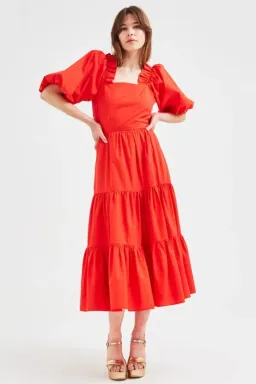 Queens of Archive Frida Midi Dress Red Size UK 10 for rent on The Volte - image 4