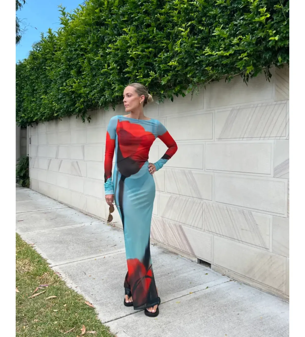 Rat & Boa Santino Sheer Maxi Dress in blue with a fiery red tulip print Size UK 12 - Image 3